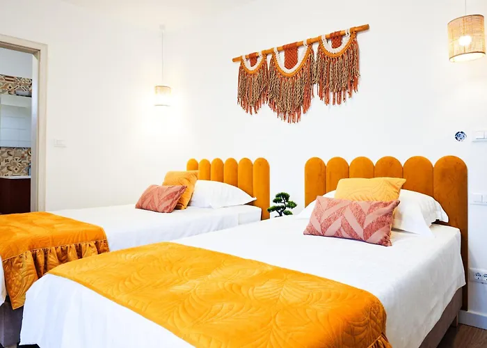 Villa David - Pet Friendly - New For 9 Person *
