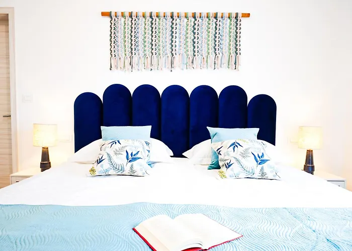 Villa David - Pet Friendly - New For 9 Person Labin (Istria)